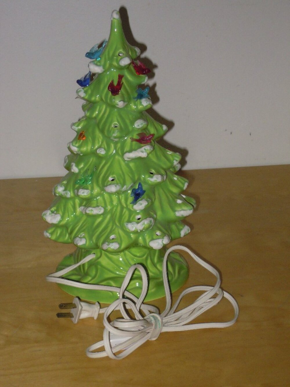 Vintage Holland Mold Ceramic Christmas Tree Lighted Snow Flocked Green 12"